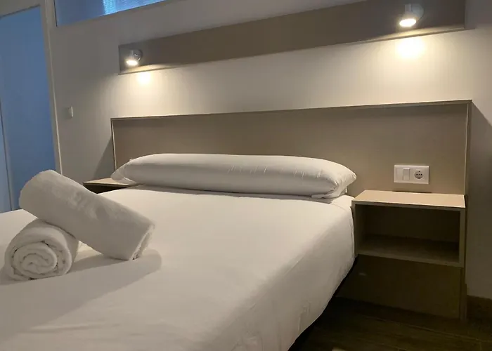 Oxford Ciudad De Πανσιόν A Coruña